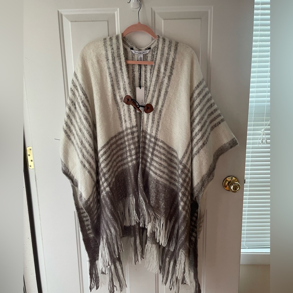 Super soft Poncho